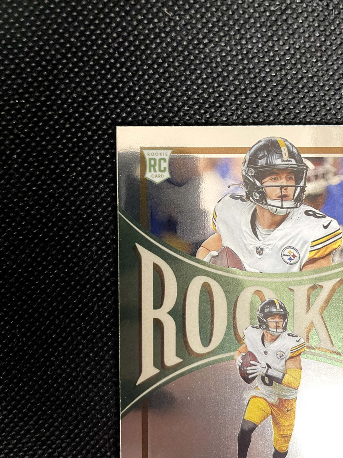 2022 Kenny Pickett Panini Chronicles Legacy Rookie