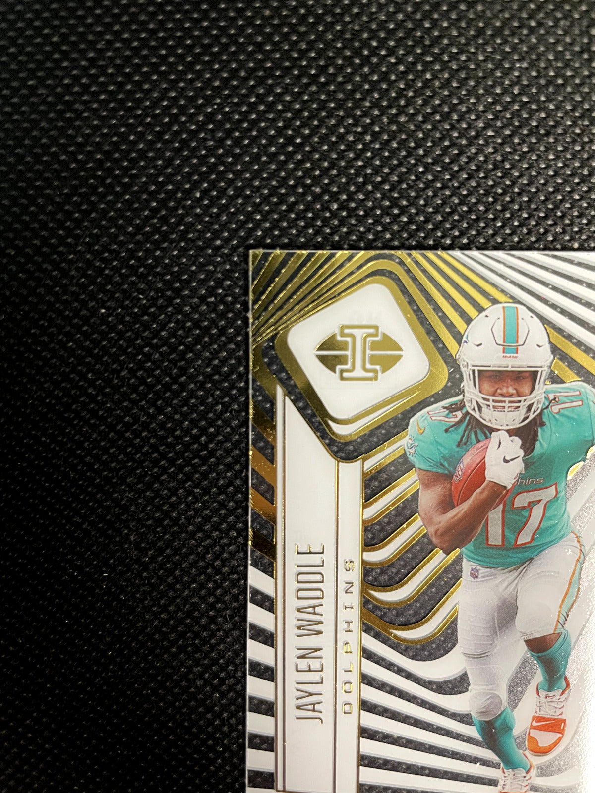 2021 Jaylen Waddle Panini Illusions Illusionists Dolphins