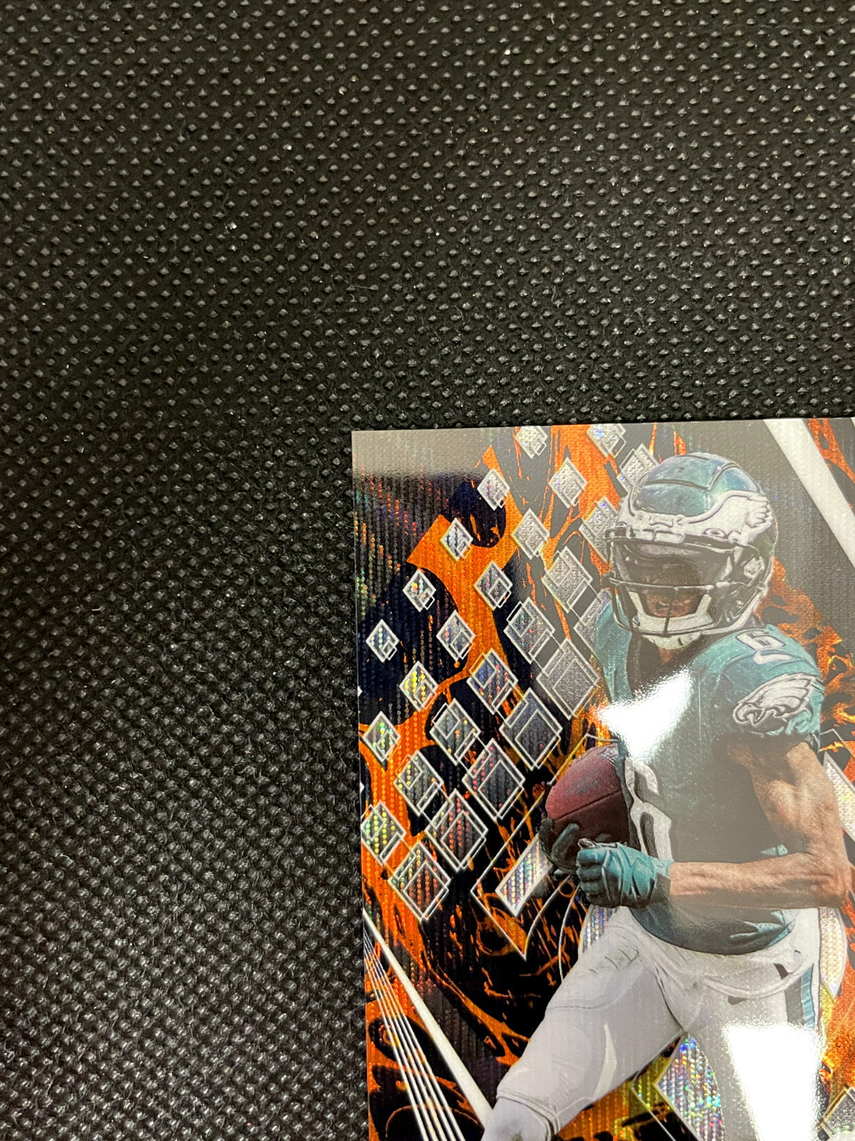 2023 Panini Phoenix DeVonta Smith LAVA 043/150 Philadelphia Eagles