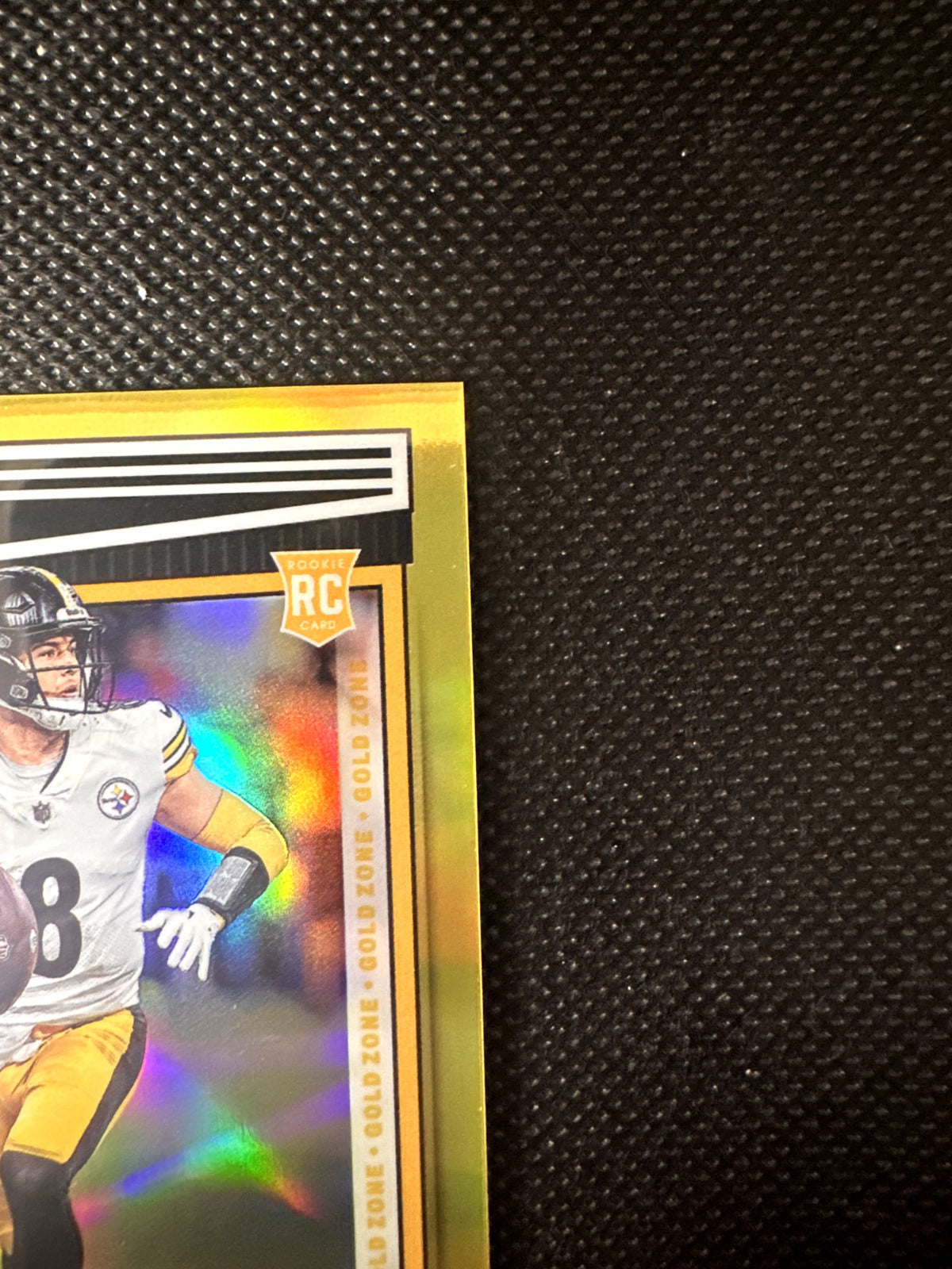 2022 Panini Chronicles Score Gold 26/50 Kenny Pickett Rookie