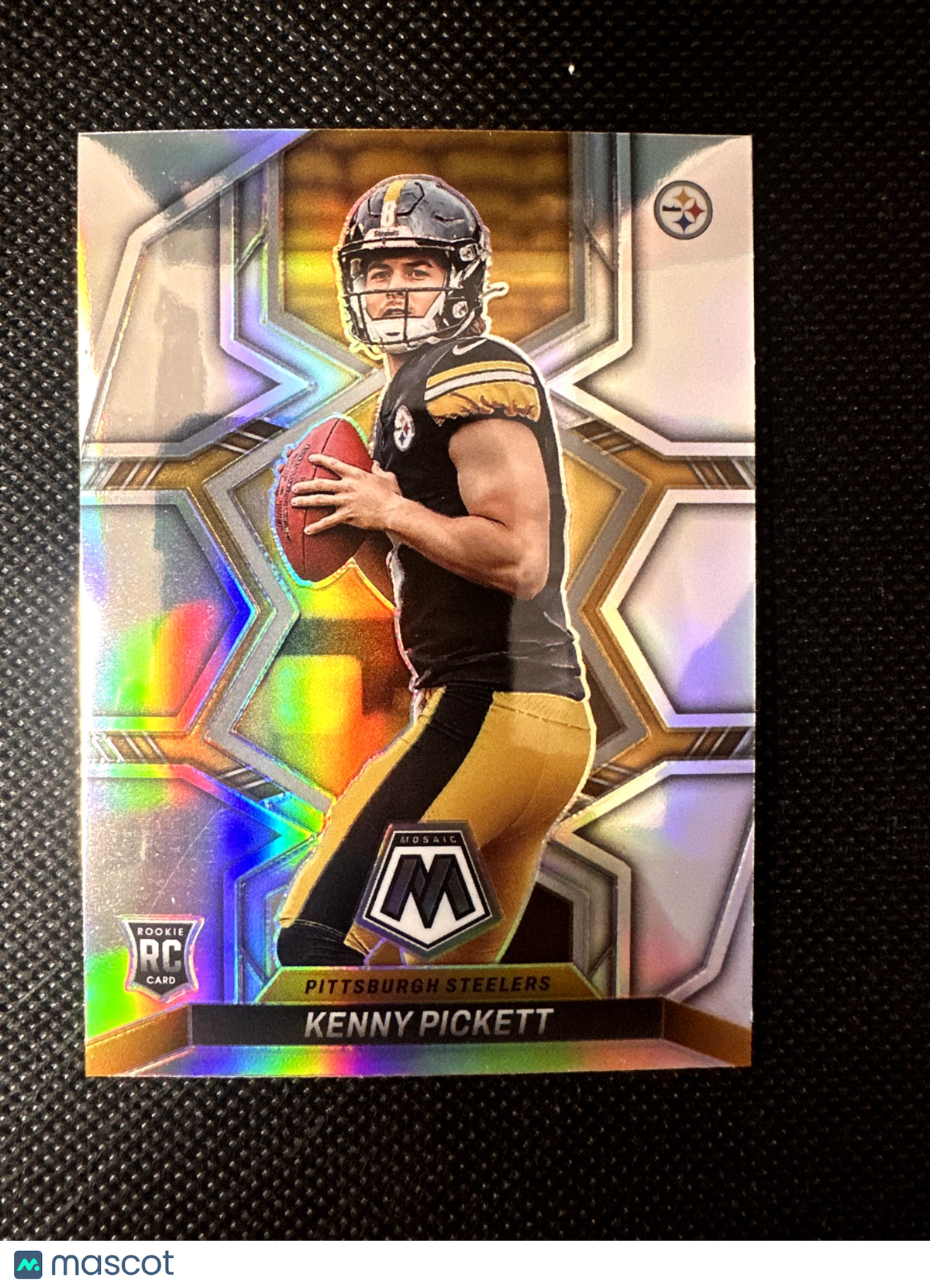 2022 Kenny Pickett Panini Mosaic Silver Rookie Variation