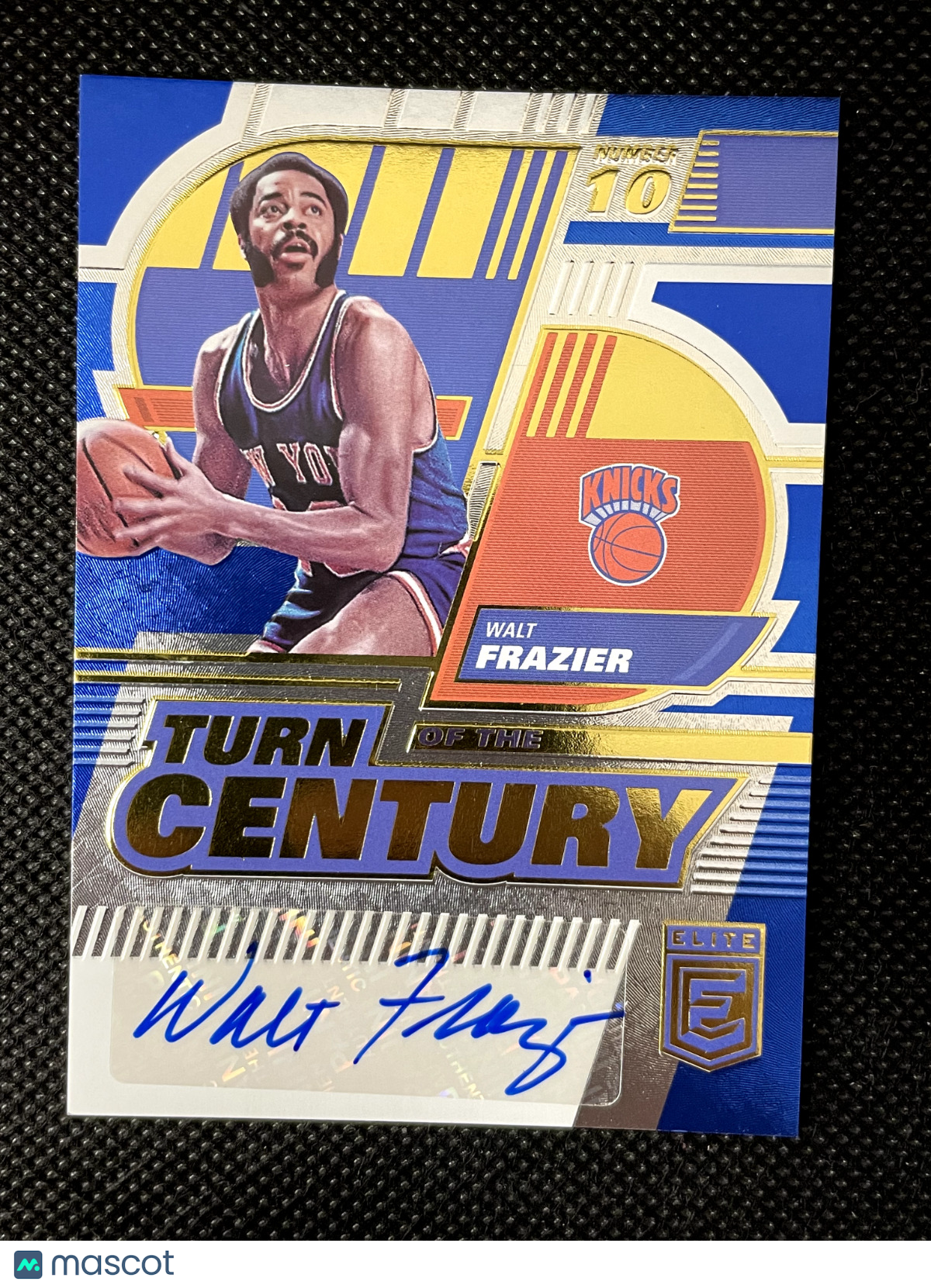 2022-23 Donruss Elite Walt Frazier Turn of the Century Blue Auto 21/25 Knicks