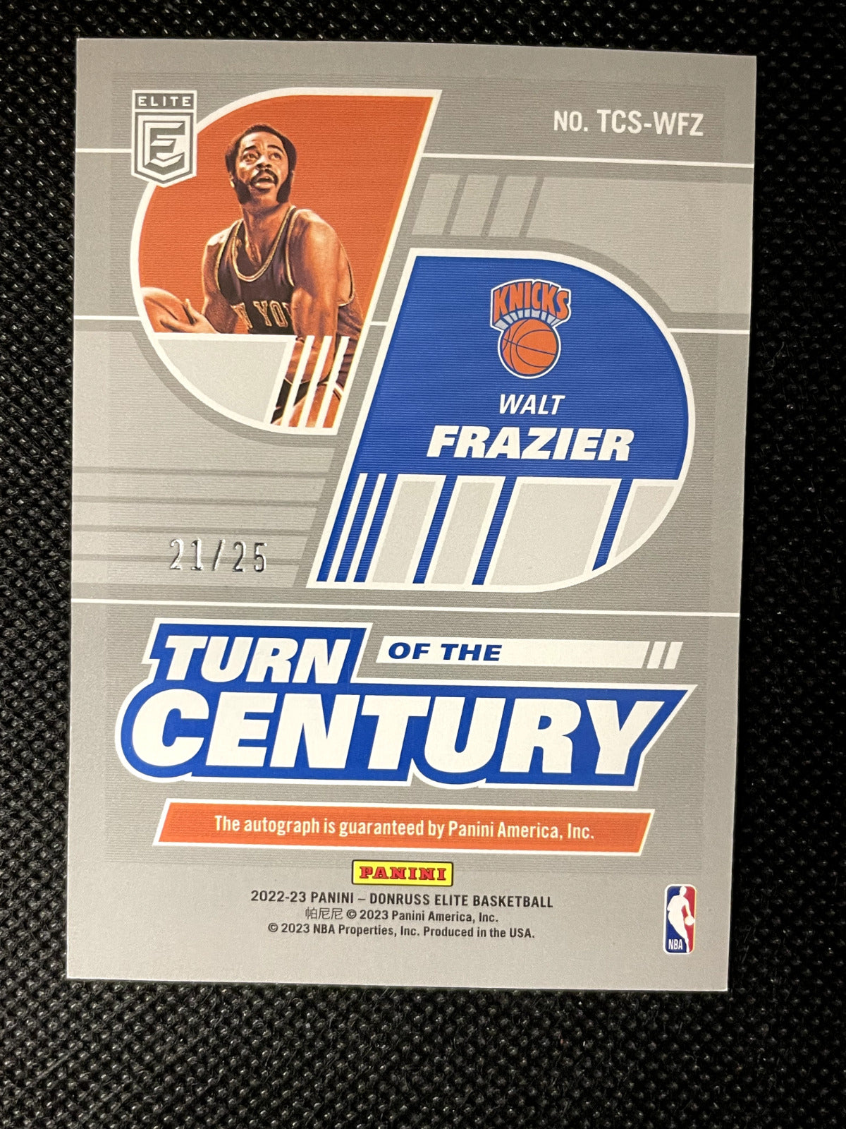 2022-23 Donruss Elite Walt Frazier Turn of the Century Blue Auto 21/25 Knicks