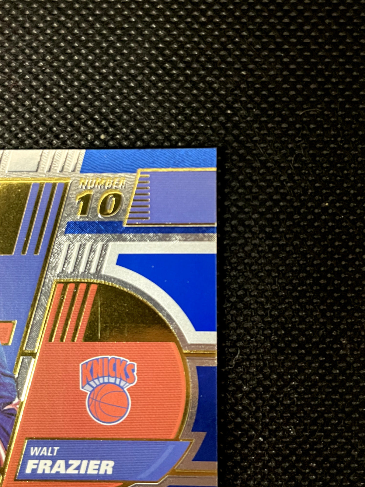 2022-23 Donruss Elite Walt Frazier Turn of the Century Blue Auto 21/25 Knicks