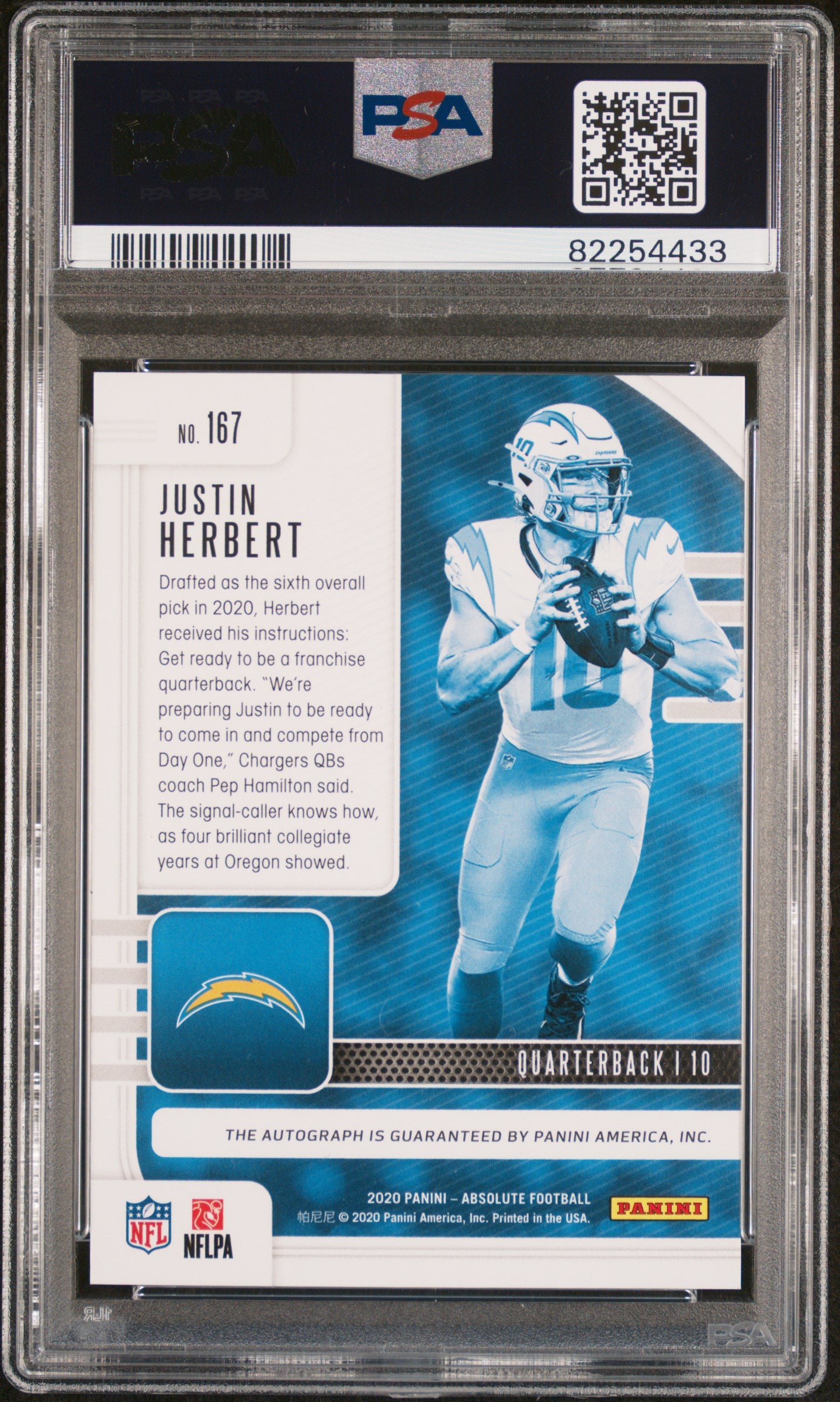2020 Panini Absolute Justin Herbert #167 SIG Orange Mosaic PSA 10 Auto 10