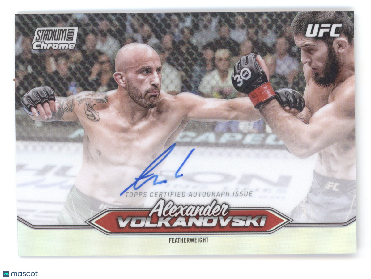 2025 Topps Stadium Club Chrome UFC Autograph Alexander Volkanovski #CAS-AVI