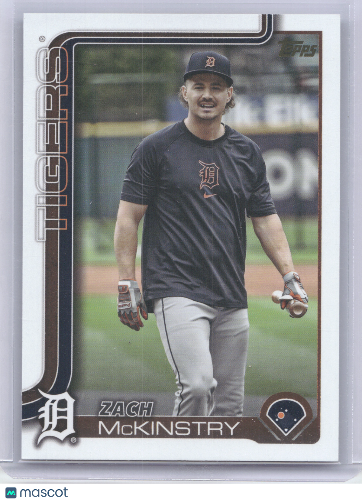 2025 Topps Zach McKinstry #560 Golden Mirror Image Variation