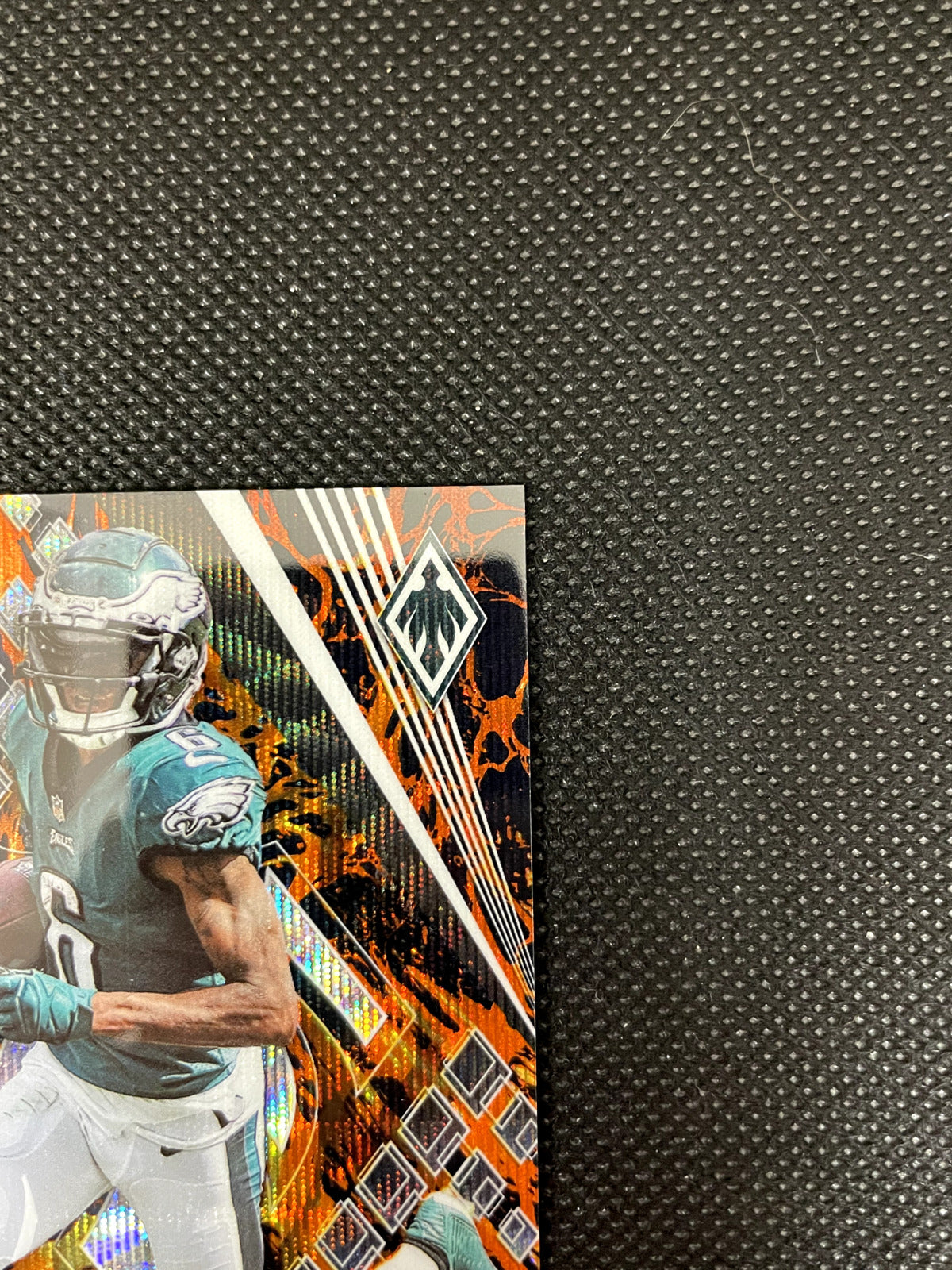 2023 Panini Phoenix DeVonta Smith LAVA 043/150 Philadelphia Eagles