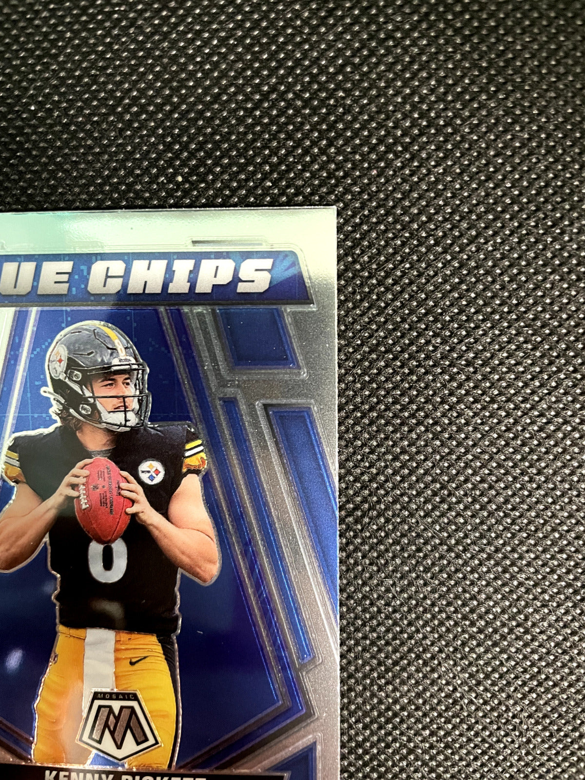 2022 Kenny Pickett Mosaic Blue Chips Insert