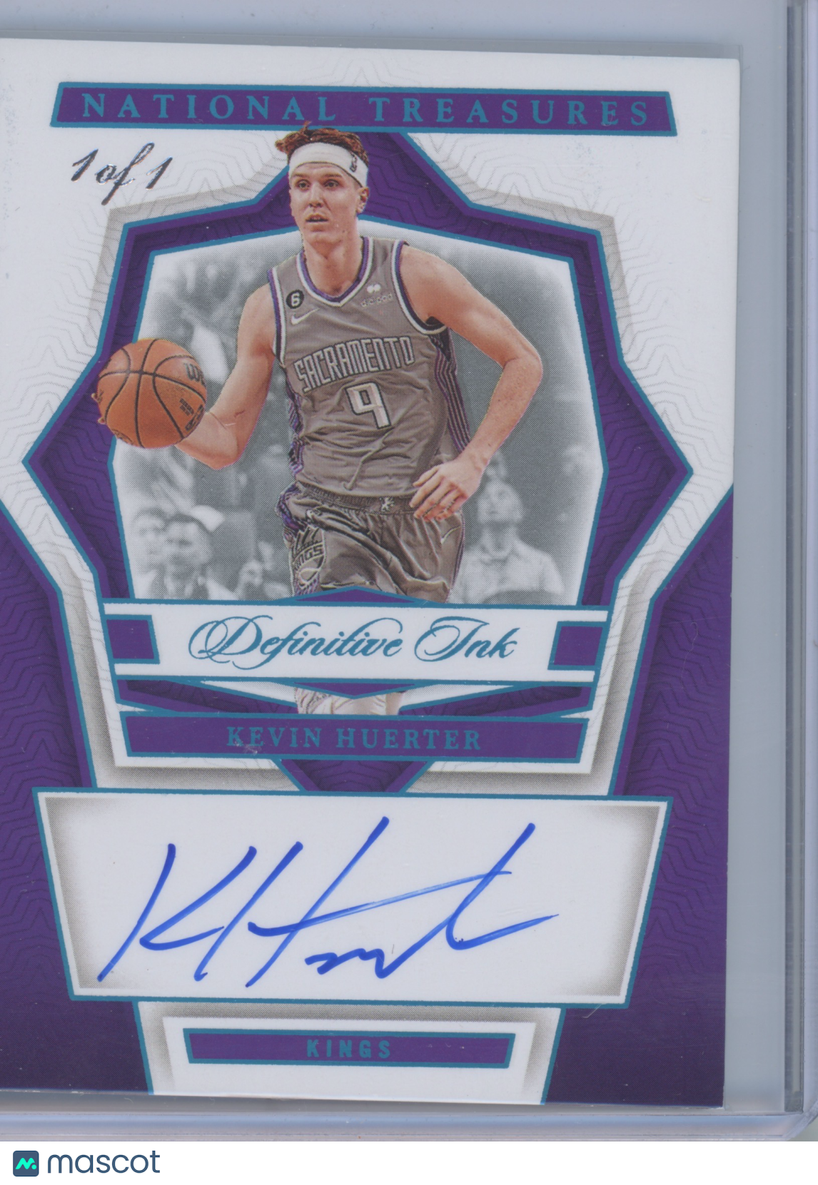 2023-24 Panini National Treasures Definitive Ink Kevin Huerter 1/1 Autograph