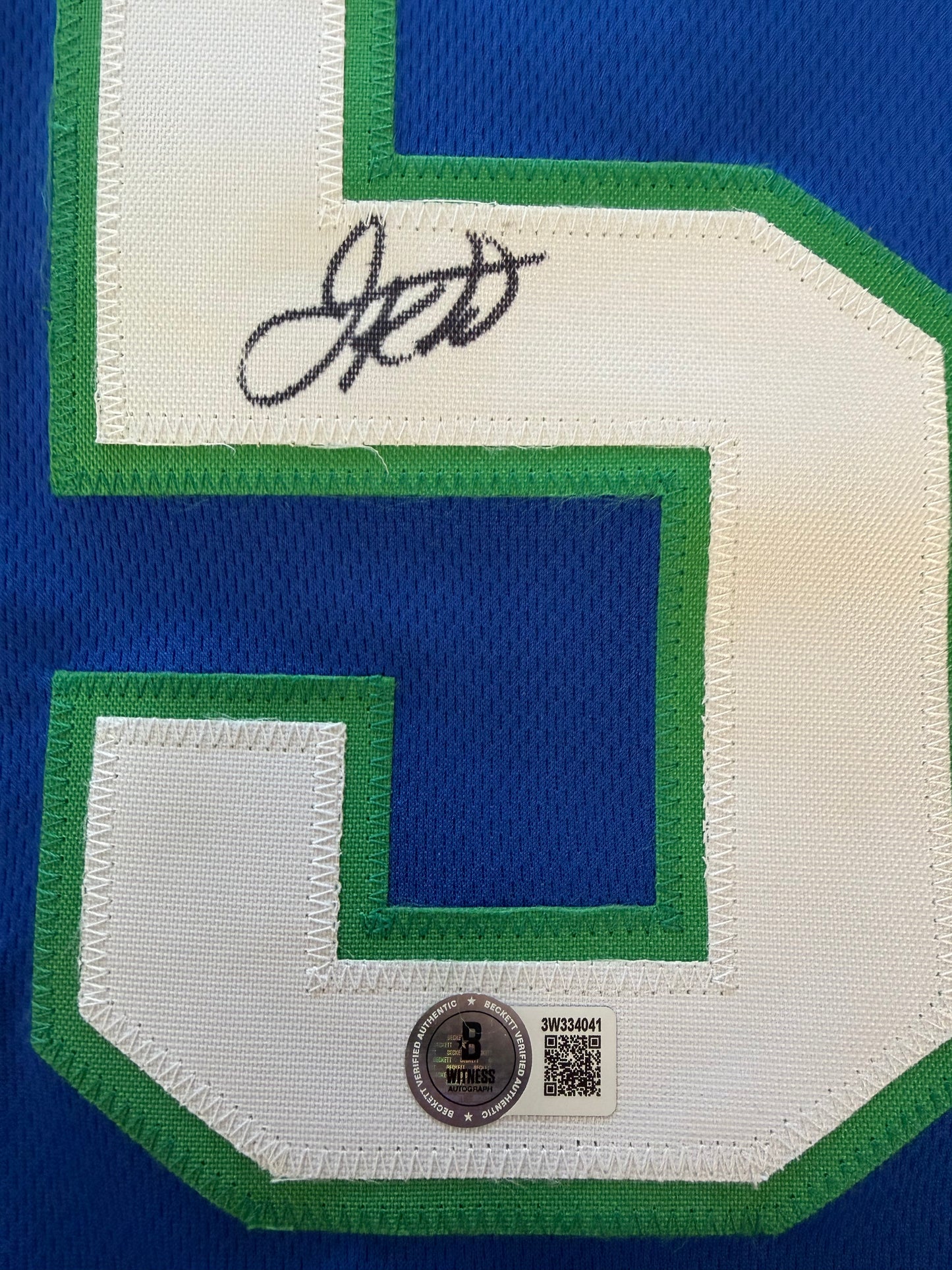 Jason Kidd Dallas Mavericks Signed Jersey (Beckett Certified)