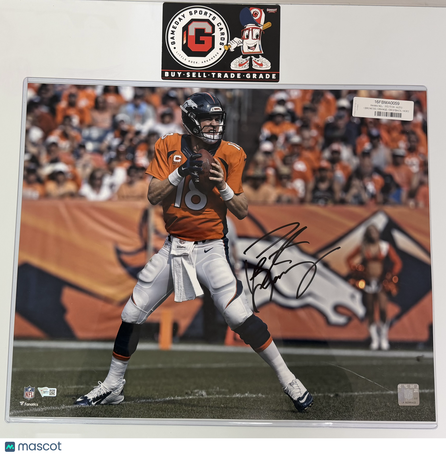 Peyton Manning Denver Broncos Autographed 16x20 Photo (Fanatics Certified)