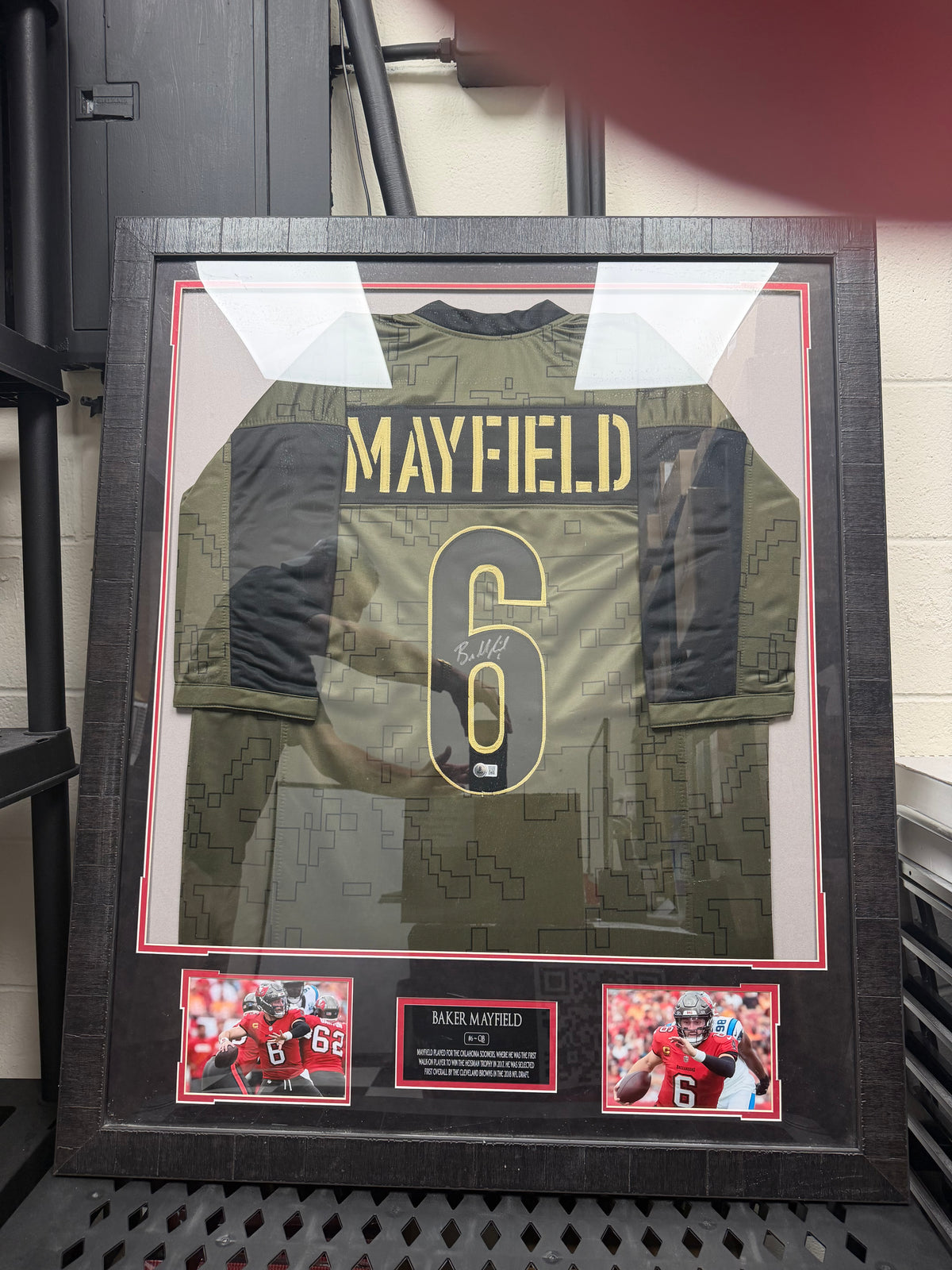 Baker Mayfield Tampa Bay Buccaneers Signed Framed Jersey (Beckett Authenticated)