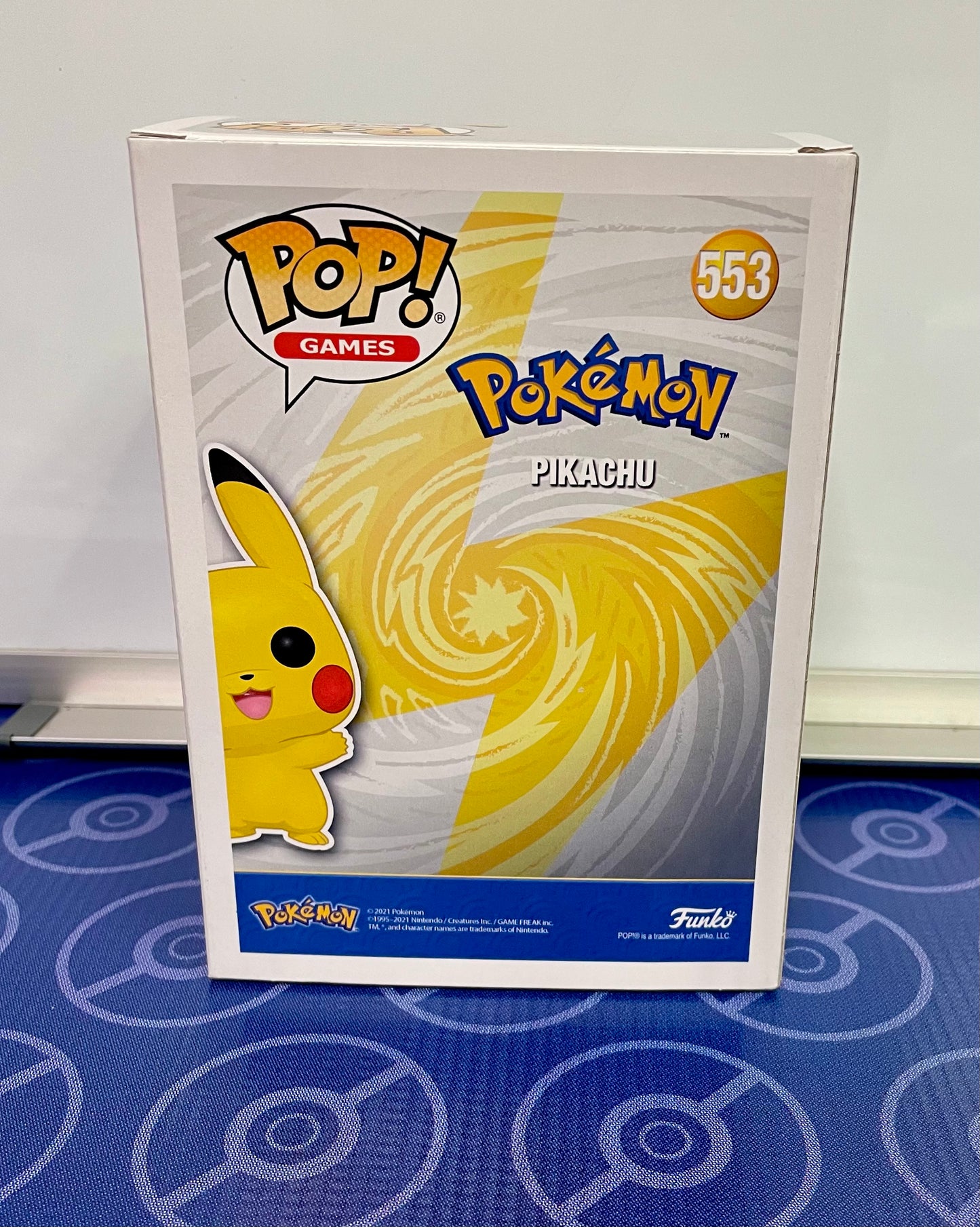 Pokemon Pikachu Waving Funko Pop! Vinyl Figure #553
